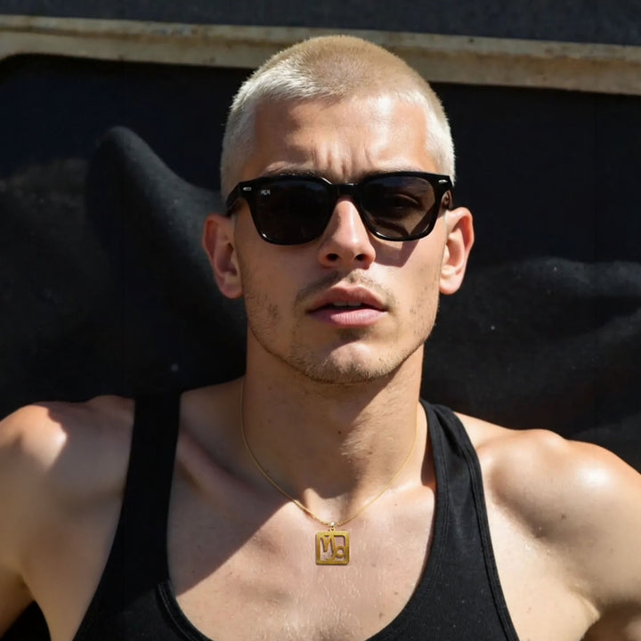 Quadratische Steinbock Halskette - Sternzeichen Schmuck