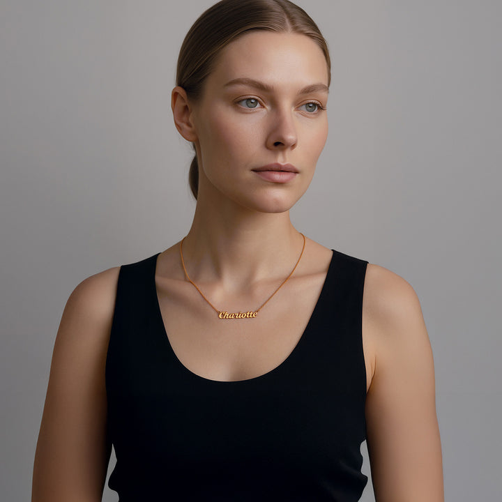 Namenskette (Lateinische Buchstaben)